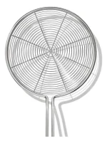 Escumadeira Inox Ergonômica Antiderrapante Good Grips Oxo Preto