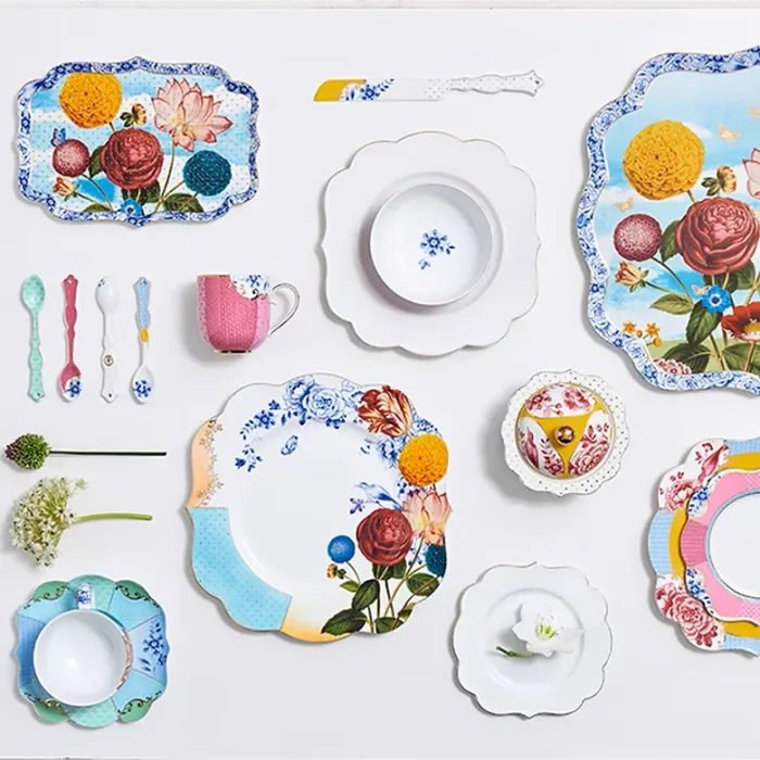 Jarra Pequena Porcelana Royal Com Flores Pip Studio