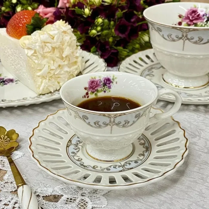 Jogo 6 Xícaras de Café Mon Cheri New Bone China Branca