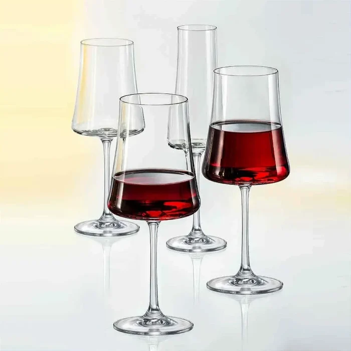 Jogo de 6 Taças Vinho Cristal Titanium Xtra 560ml