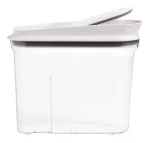 Pote Para Cereais Hermético Em Acrílico Oxo Pop 2.3 Litros Branco