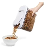 Pote Para Cereais Hermético Em Acrílico Oxo Pop 2.3 Litros Branco